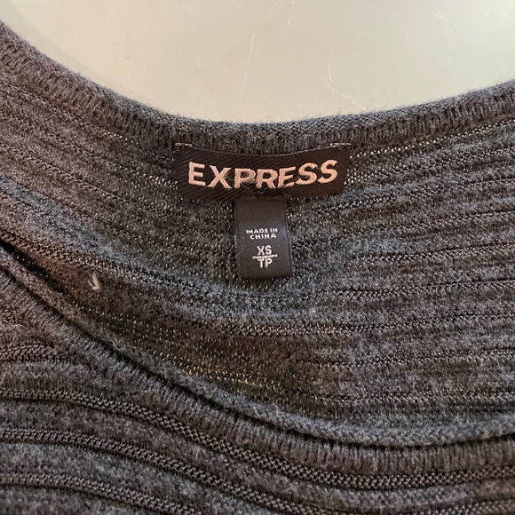 Express Long Sleave Top - Picture 2 of 4
